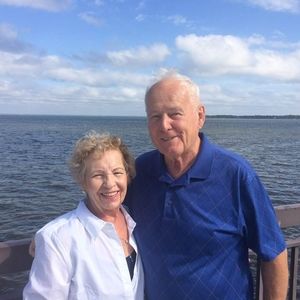 Meet your Posher, Carolyn